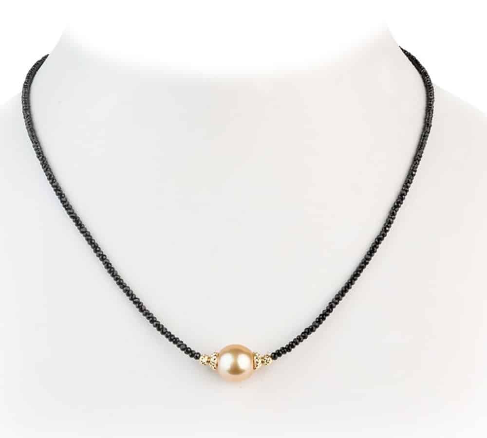 18KY Black Spinel with Freshwater Pearl