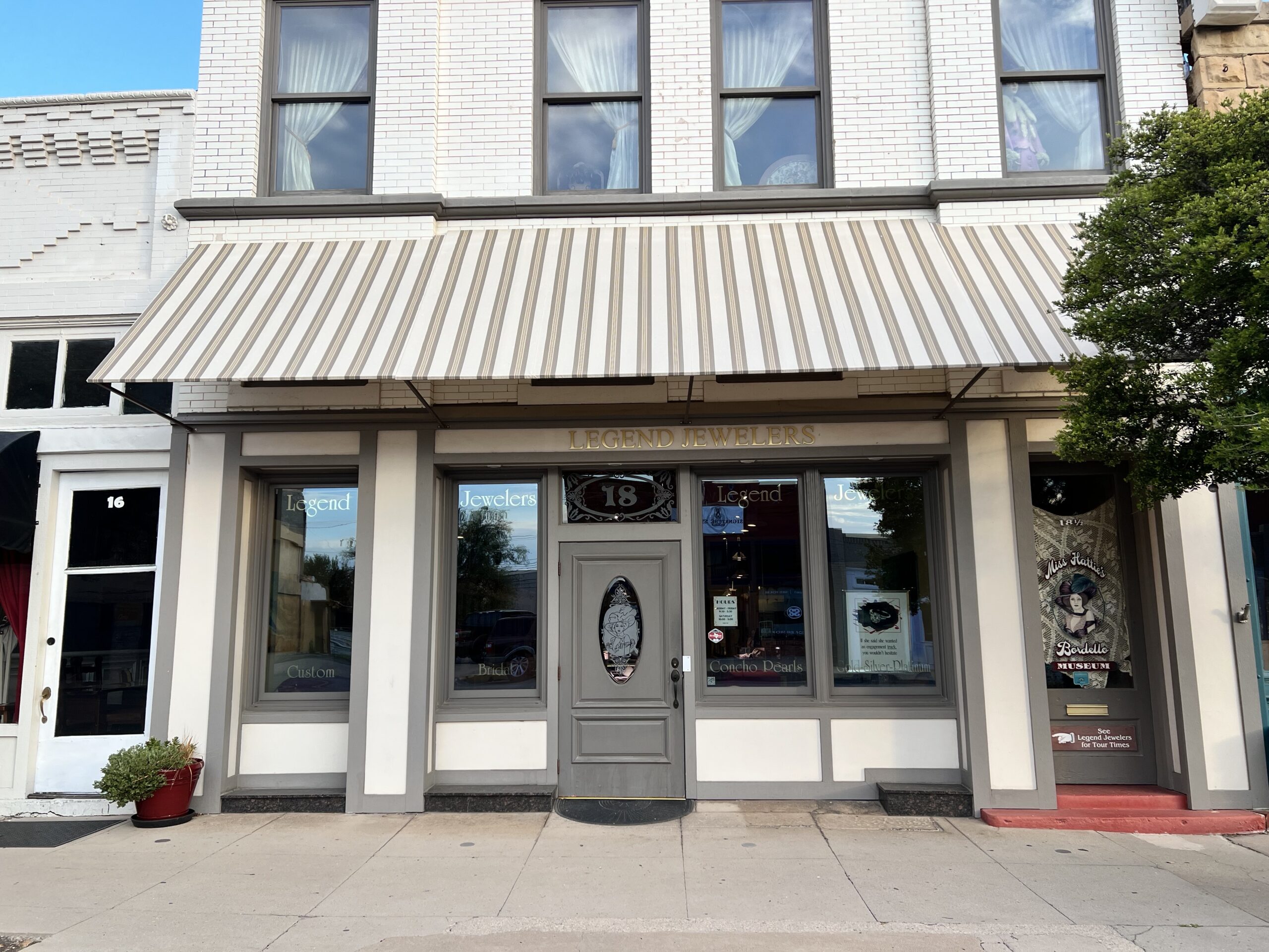 Legend Jewelers Storefront